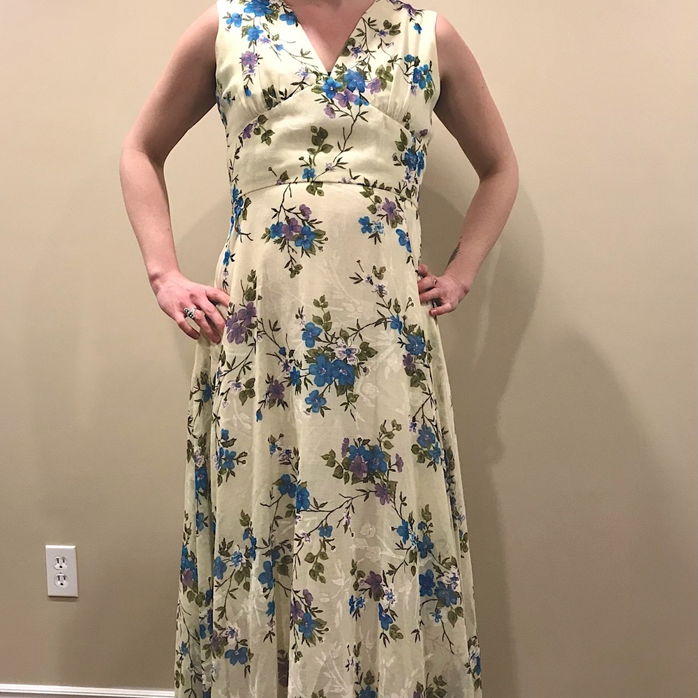 1990s Floral V Neck Dress